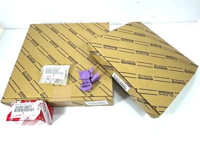 KIT EMBRAGUE TOYOTA TACOMA 2005-2015 2.7L 4CYL 5 VELOCIDADES GENUINO Foto 1 de 4