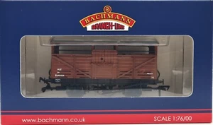 Bachmann 37-713 8 Ton Ale Wagon B893429 Ex-Cattle Wagon in BR Bauxite Livery - Picture 1 of 2