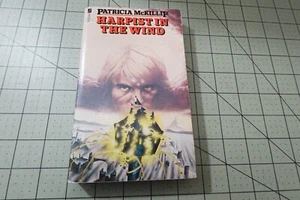 HARPIST IN THE WIND BY PATRICIA McKILLIP 1979 FUTURA UK FANTASY SERIES - Picture 1 of 3