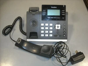 Yealink SIP-T42G Telefono IP Gigabit Multiuso, con Caricatore, Usato - Foto 1 di 12