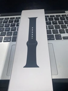 Correa deportiva de medianoche genuina para Apple Watch 45 mm M/L ¡NUEVA SELLADA EN CAJA! - Imagen 1 de 6