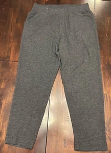 Pantalones informales Jessica Simpson gris oscuro con bolsillos para mujer talla pequeña - Imagen 1 de 5