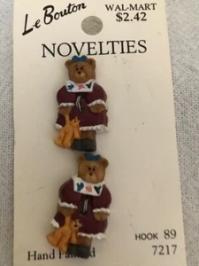 Card ~ Le Bouton HANDPAINTED Teddy Bear Buttons Teddy holding a small teddy - Picture 1 of 2