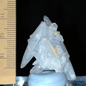 Tessin Quartz crystal cluster with Specular Hematite mineral specimen 35.5ct - Picture 1 of 6