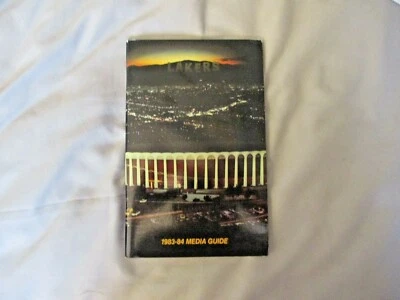 1983-84 LOS ANGELES LAKERS MEDIA GUIDE 1984 MAGIC JOHNSON Anuario Programa AD Foto 1 de 4