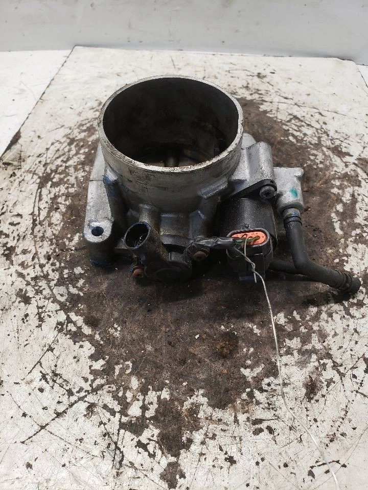 Throttle Body Throttle Valve Assembly 3.5L Fits 99 INTRIGUE 1390749 - Image 1 of 4