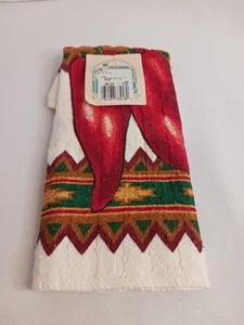 Designs Kitchen Towel 2 in 1 Bar Family Vintage Southwest Peppers NEW - Picture 1 of 3