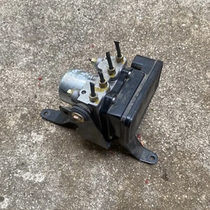 Honda S2000 Ap2 04-05 ABS Brake Module 54k - Picture 1 of 4