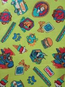 scooby doo kids fun fabric 13 by 11 inch green USA - Picture 1 of 2