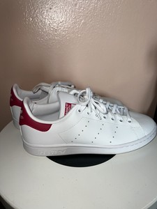 stan smith junior foot locker