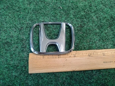 2001-2002 Honda Accord emblema traseiro logotipo emblema símbolo cromado 75701-s84-a010 3s8 - Imagem 1 de 4