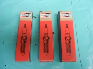 Champion Spark Plug 3132 RE10PM5 SET OF 3 NEW SPARK PLUGS - Picture 1 of 3