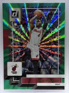 2022-23 Donruss #74 Victor Oladipo Holo Laser Green - Picture 1 of 2