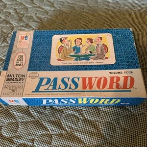 Juego de contraseñas vintage Milton Bradley volumen cuatro 1964 - Imagen 1 de 8