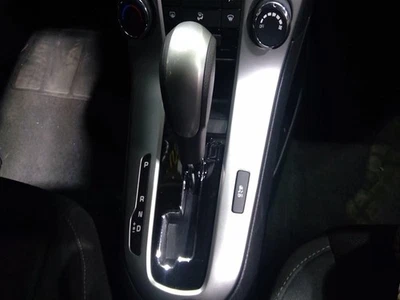 Conjunto de palanca de cambios de transmisión automática usado se adapta a: Chevrolet Cruze Gra 2016 Foto 1 de 4