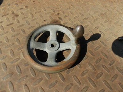 tailstock hand wheel / knob / crank handle for a LOGAN 11 METAL LATHE - Image 1 of 3