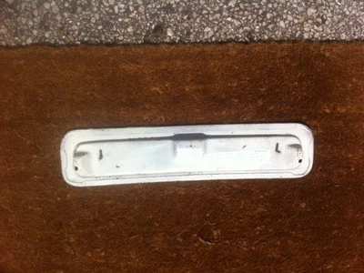 Jaguar 3.8S or 420 Saloon ; Lid Assembly for Scuttle Ventilator or Cowl Vent - Image 1 of 4