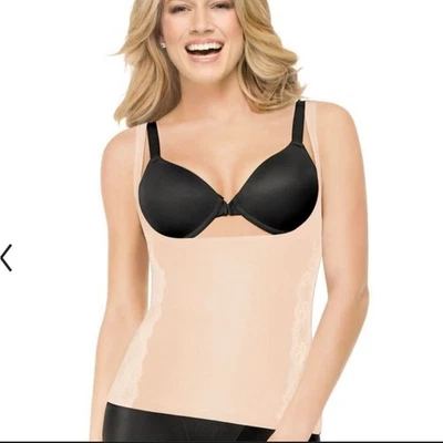 Camiseta sin mangas Red Hot Assets by Spanx busto abierto modelador Foto 1 de 4