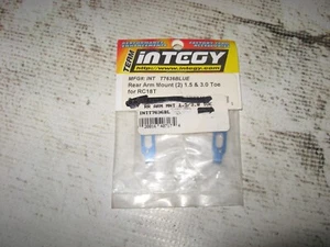 Vintage RC Associated 1:18 RC18T Rear Alum Blue Arm Mount Integy T7636BLUE - Picture 1 of 1