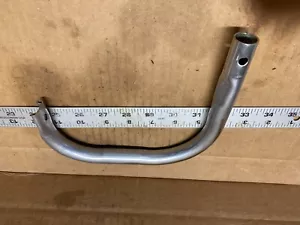 A pre-owned Aluminum top handle from a McCulloch Eager Beaver 2.0 Chainsaw - Picture 1 of 4