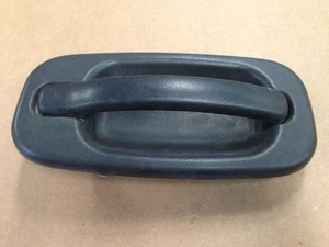 2006 SILVRDO15 RIGHT FRONT EXTERIOR DOOR HANDLE 16233 - Foto 1 di 6