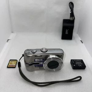 Panasonic Digital Camera LUMIX DMC TZ3 7.2MP Tested Plus Battery Charger 16GB SD - Picture 1 of 9