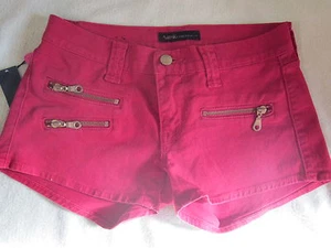 Work Custom Low Cherry Stretch Jean Shorts 25in.W 2.5in.I NWT Cute Shorts $145 - Picture 1 of 4