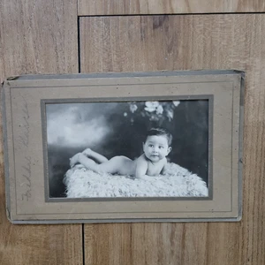 VINTAGE 1920'S MEXICAN AMERICAN CUTE BABY BOY SMILING HAPPY POSING PHOTO - Picture 1 of 4