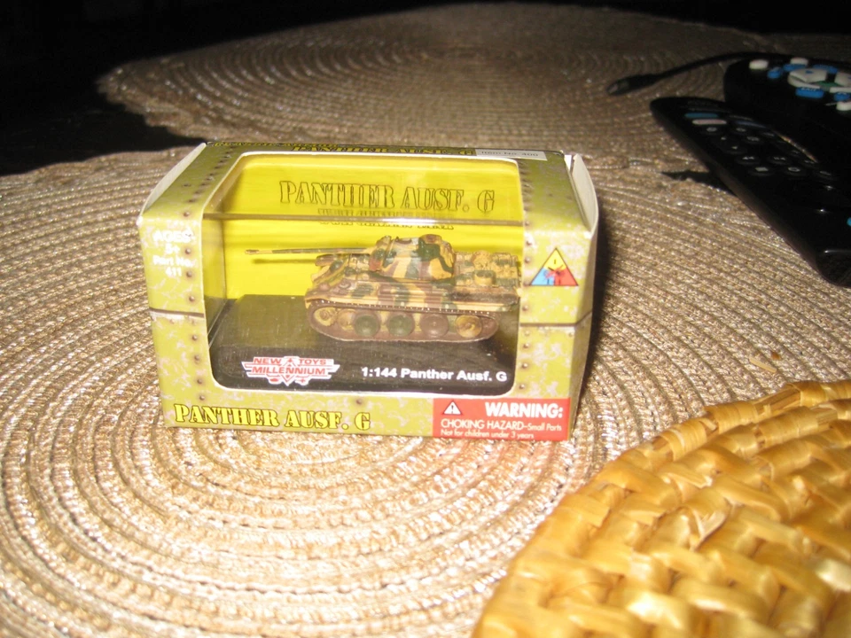 Panther Ausf. G German Tank by New Millennium Toys in 1:144 Scale #400 - Image 1 of 1