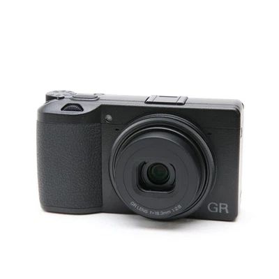 Cámara digital Ricoh GR III #217 Foto 1 de 4