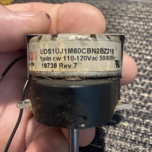 Fleck Motor - Drive 9000/9500 120v 18738 14927 61633-01 - Picture 1 of 6