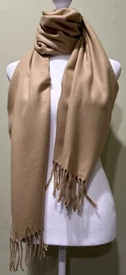 Bufanda más suave que la cachemira de D&Y, tostada Foto 1 de 3