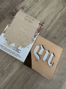 Urban Decay Stay Naked The Fix Powder Foundation in the shade 41CP Light Medium - Picture 1 of 4