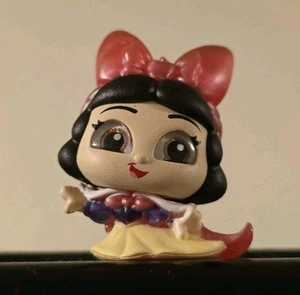 Blancanieves - Serie 14 Gala Party Group - Disney Doorables Lets Party - Imagen 1 de 4