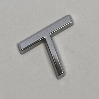 Volvo S60 T5 2011-2018 emblema logotipo letra 'T' puerta trasera B3289 cromo Foto 1 de 4