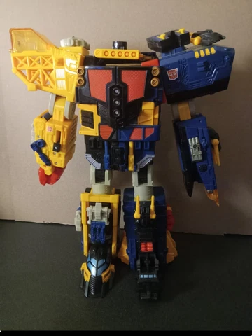 2003 Transformers Energon Omega Supreme Cover