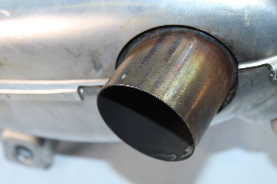 2020-2022 300 CAN-AM SPYDER RT MUFFLER EXHAUST SILENCER PIPE  OEM   707602925 - Image 1 of 4