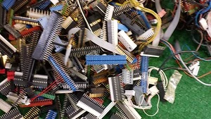 STECKVERBINDER MIX 2-96 POLIG  Set mit 40 Steckern+ Buchsen            8272 - Picture 1 of 1