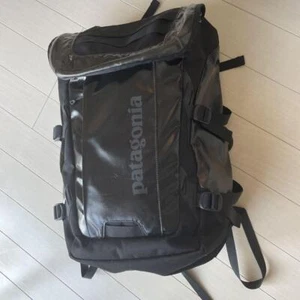 Patagonia Black Hole 35L Backpack Black Shoulder Bag Outdoor Authentic #3 - Picture 1 of 15