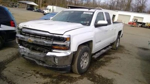 Wash Reservoir Classic Style Fits 15-19 SIERRA 1500 PICKUP 1405665 - Picture 1 of 7