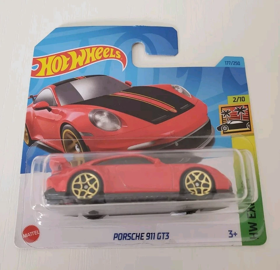 Hot Wheels Showdown Aston Martin 1:64 Car - Red (DHR16)