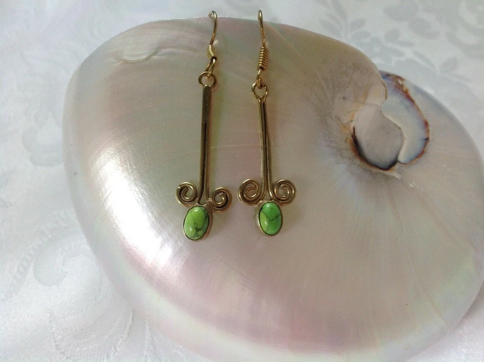 Messing Ohrringe Ohrhänger mit grünem Türkis  Boho Ethno Design Geschenk Frauen - Bild 1 von 1