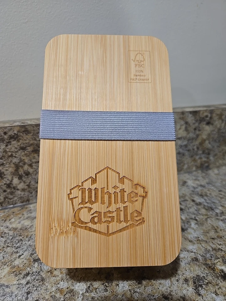 Caja Bento Castillo Blanco Tapa Bambú Foto 1 de 4