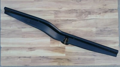 Land Rover LR3 2005-08 panel de moldura inferior para puerta trasera ERQ000053 Foto 1 de 4