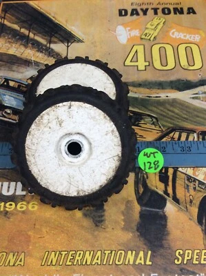 1/8 Rc Buggy/Car -USED-Hot Wheels Rims & Tires USA Shipped - Image 1 of 3