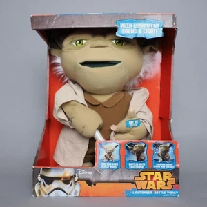 Peluche de acción parlante Star Wars Battle Yoda Deluxe 16 pulgadas - Imagen 1 de 7