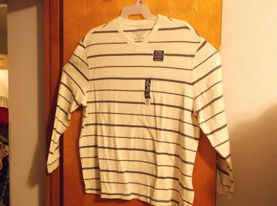 NEW  "FADED GLORY" WHITE w/ GREY STRIPES  COTTON L/S  SUEDED RIB V-NECK PULLOVER - Image 1 of 3