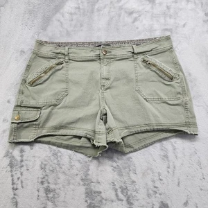 Maurices Shorts Womens 18 Green Distressed Cut Off Cargo Stretch Zip Pockets - Picture 1 of 10