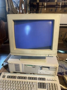 Monitor de computadora y mouse vintage Vtech enciende el mouse buen estado - Imagen 1 de 10
