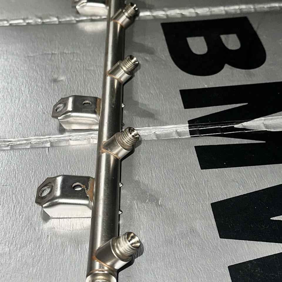 BMW335i HighPressureInjectorRail, PressureRegulatorSwitch,FuelPipePump-Rail(OEM) - Image 1 of 4